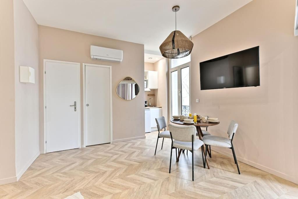 Appartement Proche Parc Monceau - III Párizs Kültér fotó