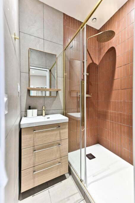 Appartement Proche Parc Monceau - III Párizs Kültér fotó