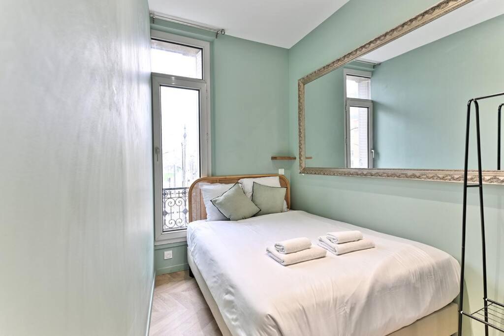 Appartement Proche Parc Monceau - III Párizs Kültér fotó