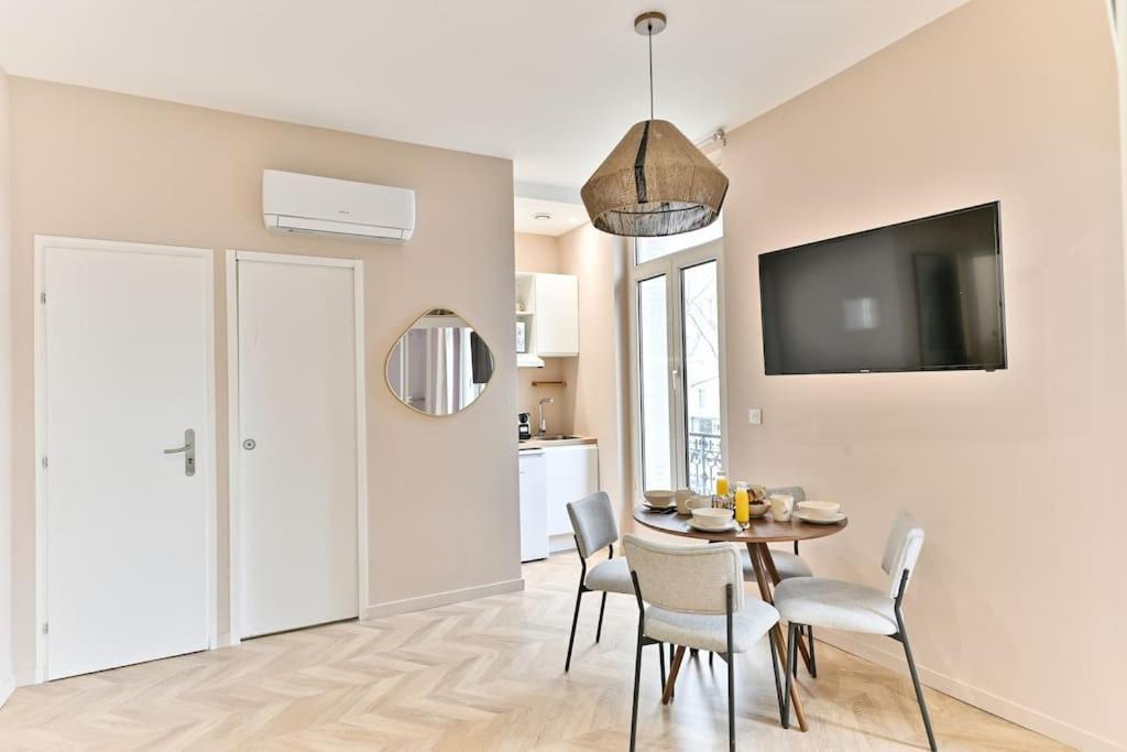 Appartement Proche Parc Monceau - III Párizs Kültér fotó